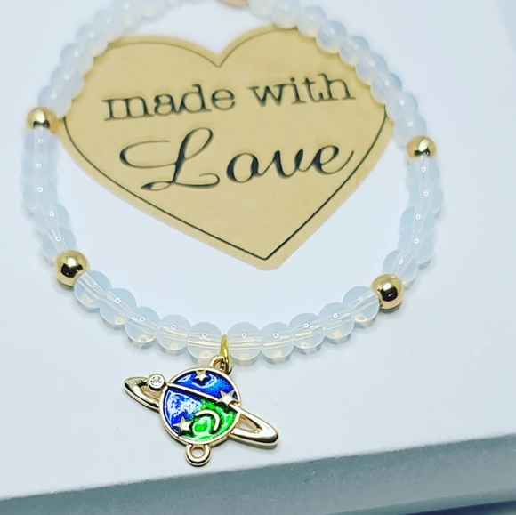 Opalite, Planet charm Minimalist bracelet 4 mm - Picture 3 of 4